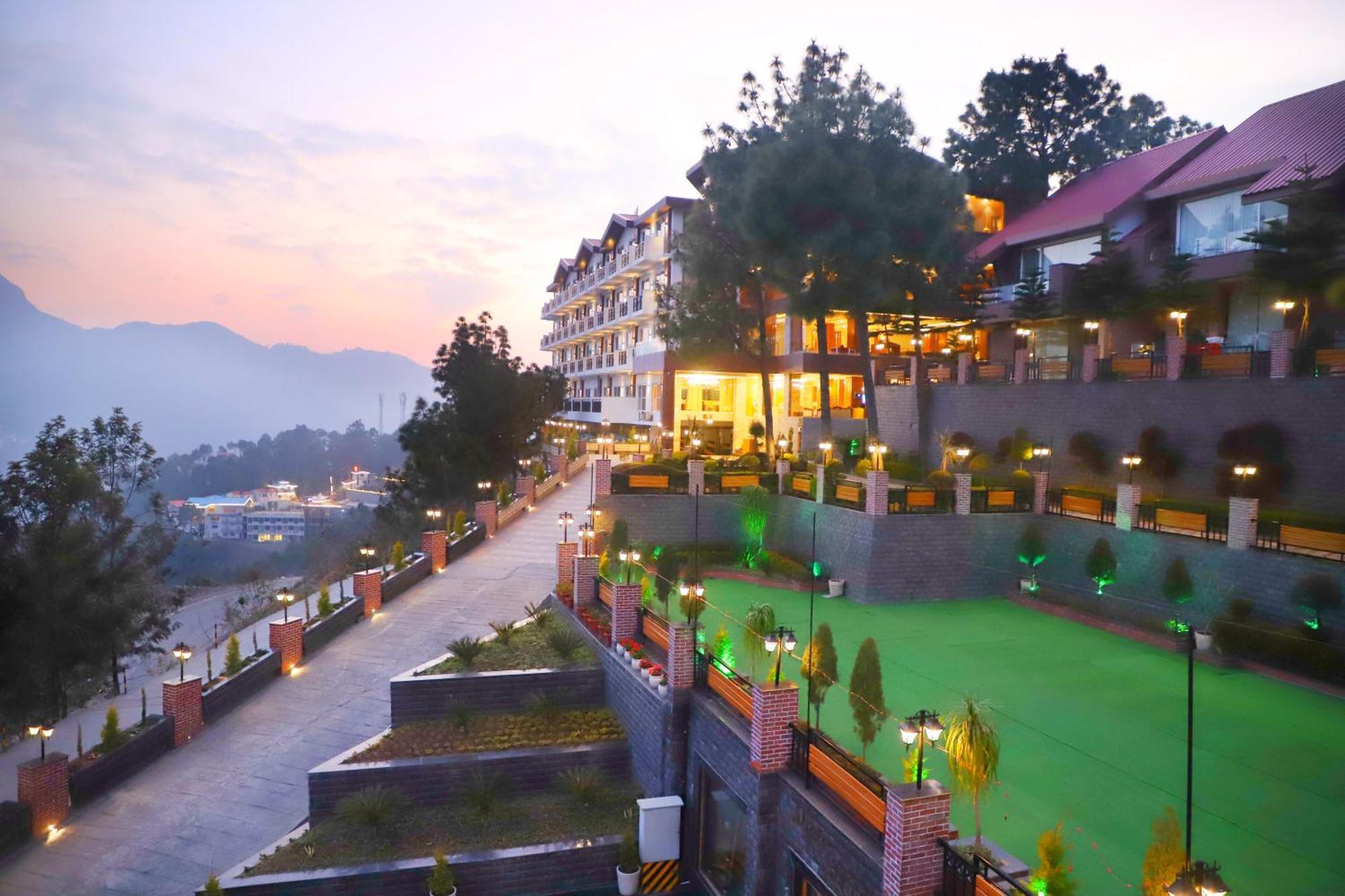 Deventure Shimla Hills Hotel Kandāghāt Kültér fotó