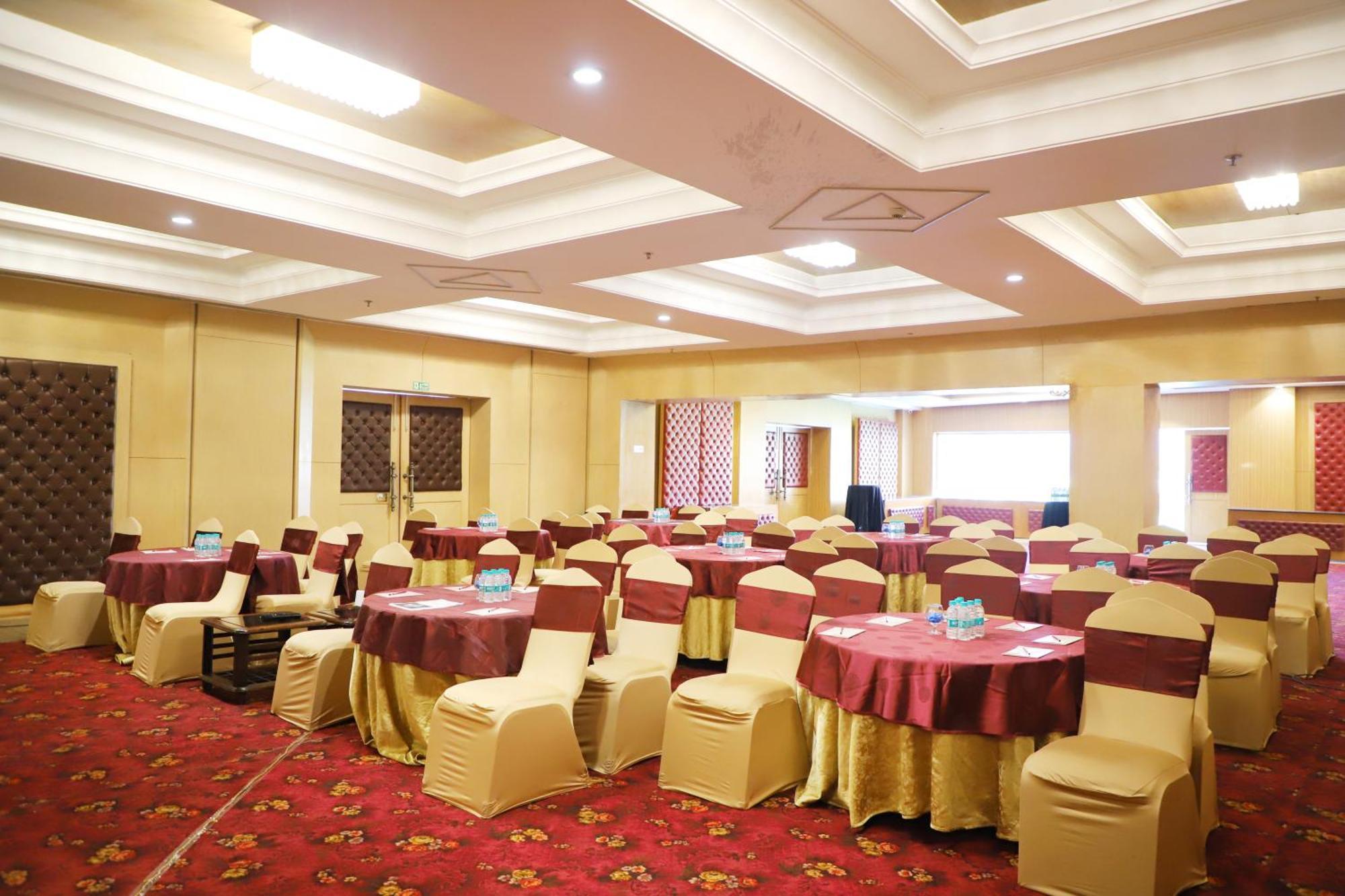 Deventure Shimla Hills Hotel Kandāghāt Kültér fotó