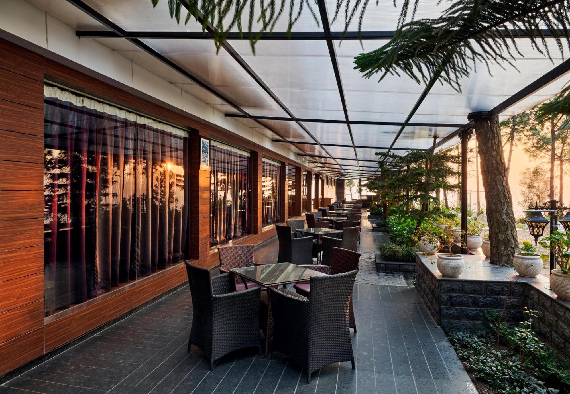 Deventure Shimla Hills Hotel Kandāghāt Kültér fotó
