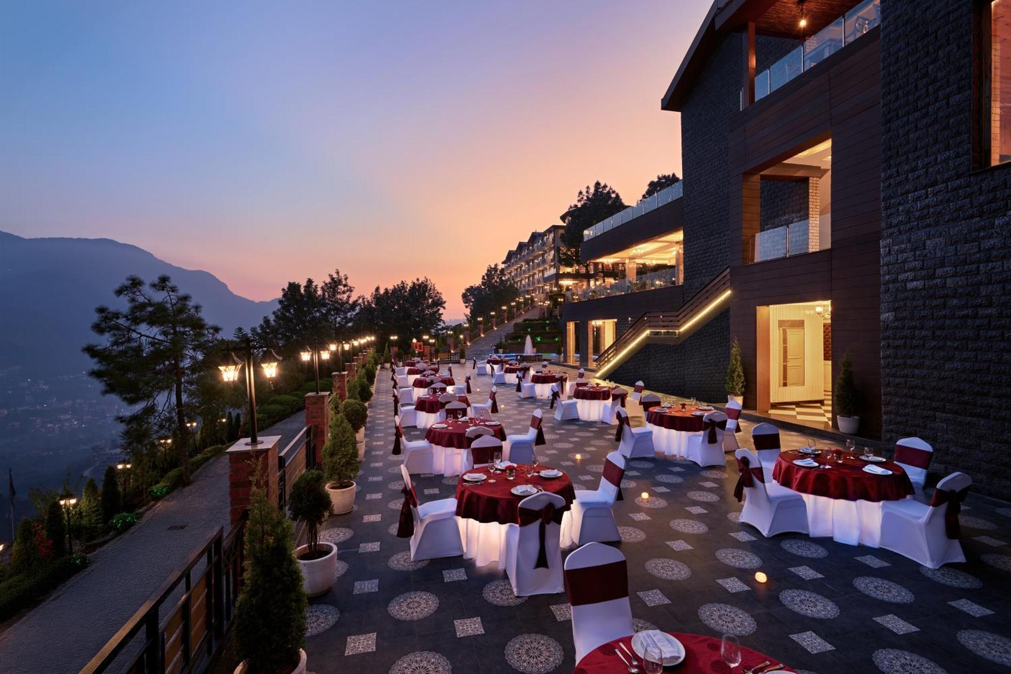 Deventure Shimla Hills Hotel Kandāghāt Kültér fotó